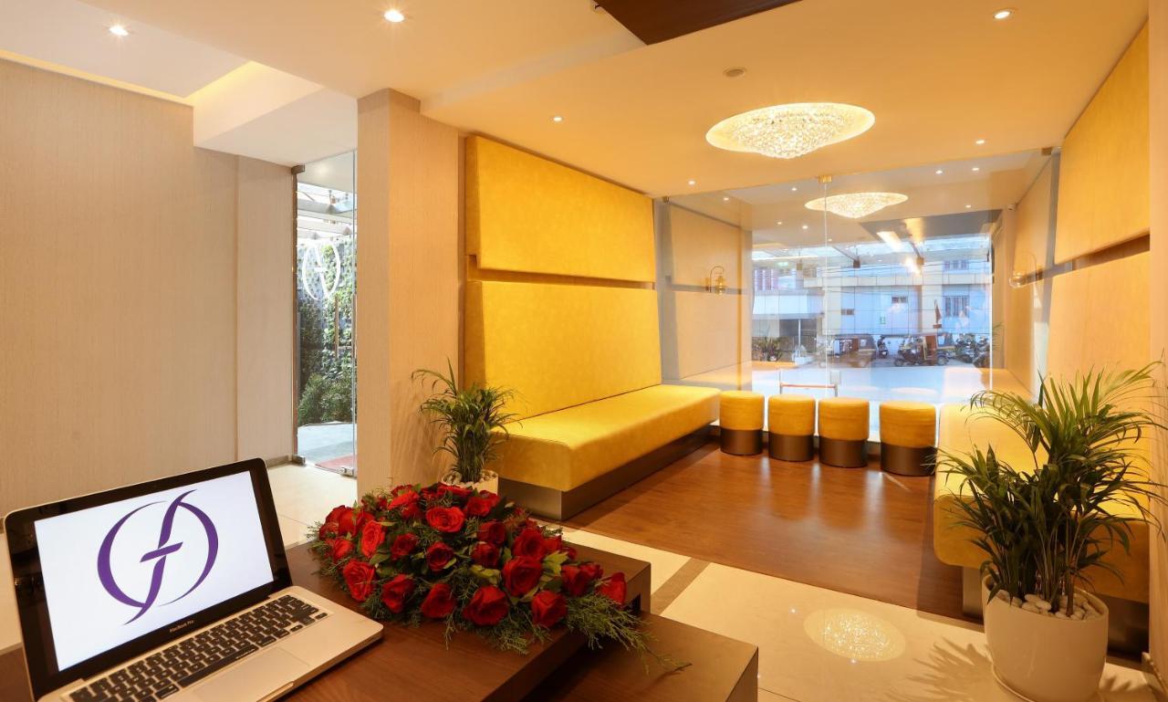 Flora Charishma Residency Aluva Hotel Kochi Exterior photo