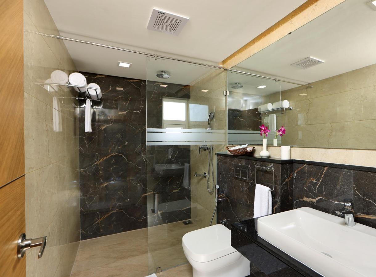 Flora Charishma Residency Aluva Hotel Kochi Exterior photo